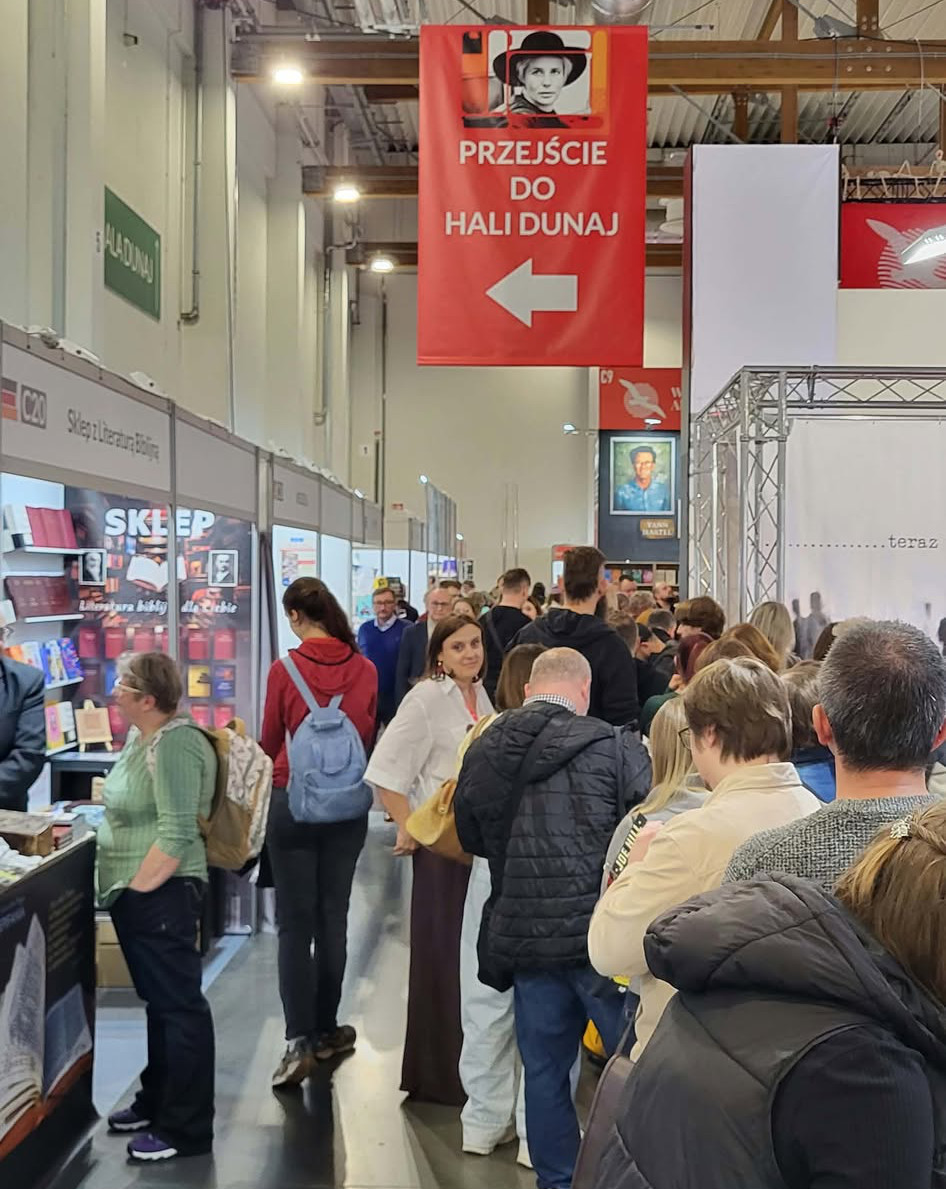 Tłumy podczas krakowskich targów książki Tłumy podczas krakowskich targów książki